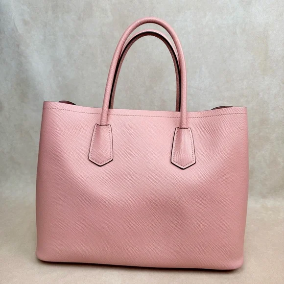 Prada Pink Saffiano Leather Tote Bag Gold Hardware Made in Italy - Picture 3 of 17